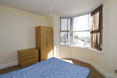 5 bed house, Salisbury Road, Lipson, Plymouth, PL48QT - Image 3